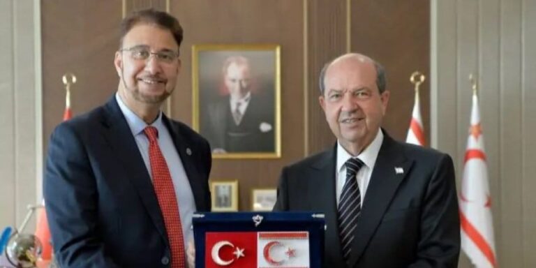 ingiliz-diplomatin-kktc-ziyareti-ulkeyi-karistirdi-NCEenzjy.jpg