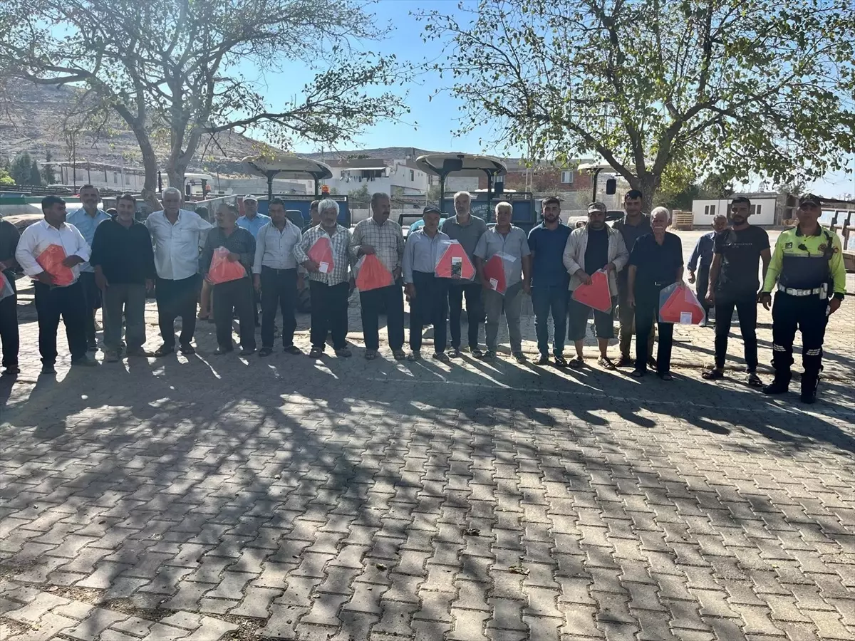 kiliste guvenli traktor kullanimi egitimi OL9tfdzb