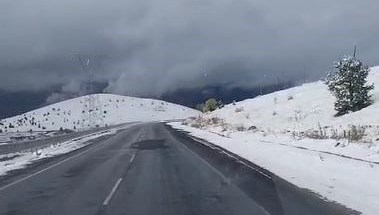 ardahanin yuksek kesimlerine kar yagdi TZqWGJ3i.jpg