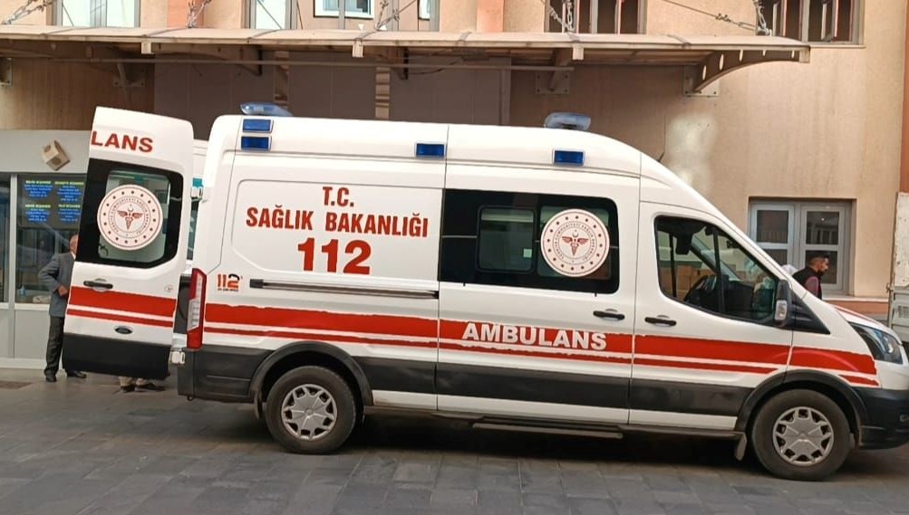 kirikkalede feci kaza 13 yarali GCGvJp7V