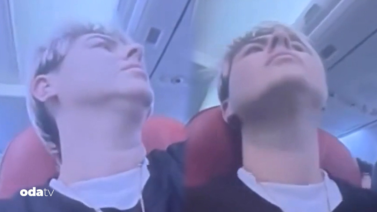 havada panik anlari yolcular dehsete dustu carpmaya hazir olun fu1DimKt.jpg