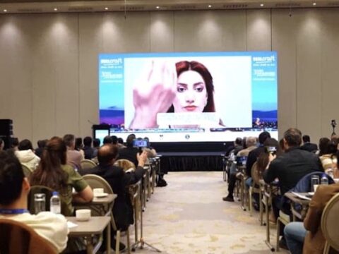 Burun estetiğinin hem mühendislik hem de heykeltıraş yönü var