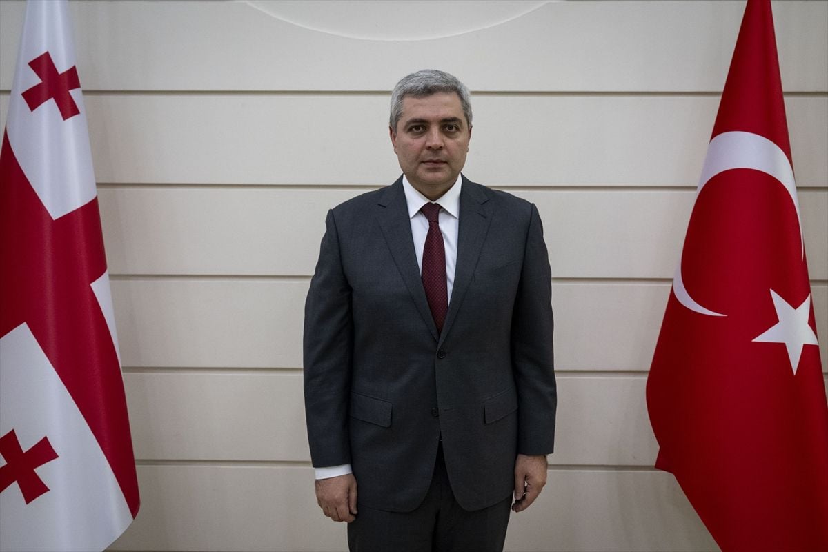 Gürcistan’ın Ankara Büyükelçisi Kalandia: Türkiye ile Barış İçinde Gelişmek Şart
