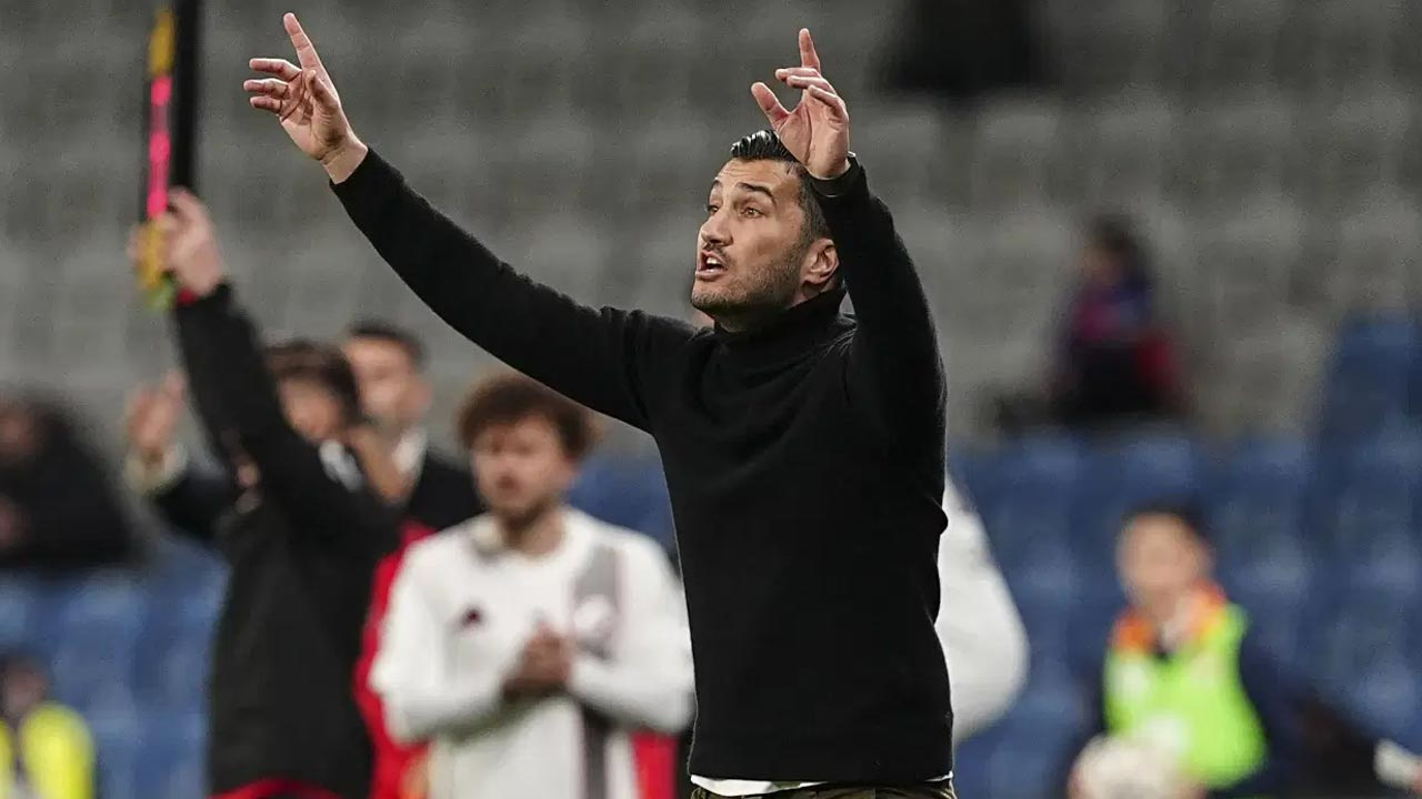 Nuri sahin fenerbahce icin devreye girdi PSAe3KZY