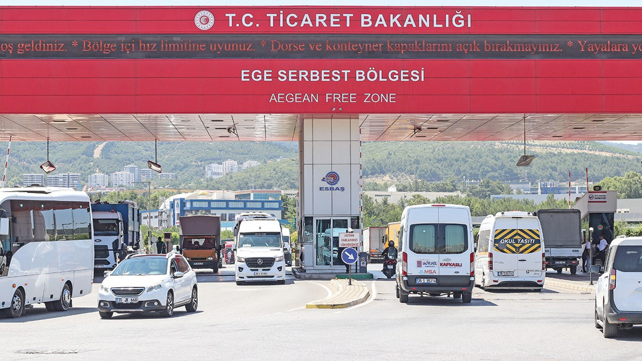 Serbest bolgeler 2026da ticaret hacminde 30 milyar dolar hedefliyor axycqTJH
